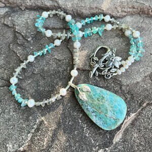 WATER LILY Necklace (Chrysocolla, Apatite, Labradorite, Freshwater Pearl)