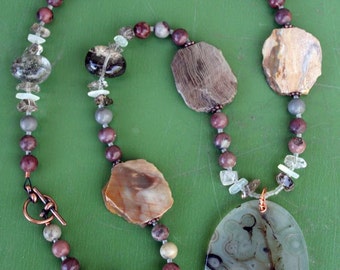 MYSTIC WARRIOR Necklace (Agate, Moonstone, Quartz, Copper)