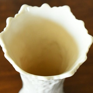 vintage ivory Lenox vase scalloped edge Woodland pattern 1980's Acanthus Texture image 4