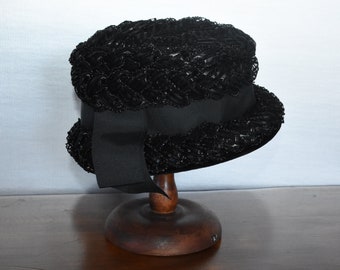 vintage black woven ribbon cloche hat ~ bucket hat - 1960's ~ Glam