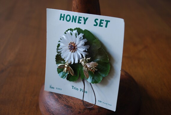 Vintage Nemo Honey Trio Scatter Pins - Flower and… - image 5