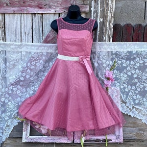 Vintage Dusty Pink Rockabilly Party Dress By Lindy Bop New Old Stock With Tags Size XS