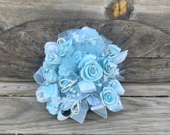 1960s Vintage Light Blue Roses n Ribbons Floral Bouquet