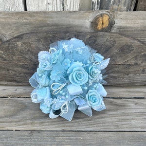 1960s Vintage Light Blue Roses n Ribbons Floral Bouquet