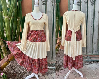 1970s Boho Chic Smocked Peasant Dress Size M