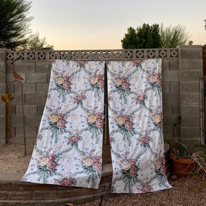 Pair of 2 Vintage Shabby Chic Floral Wallpaper Print Curtains 84&quot; x 40&quot; Each