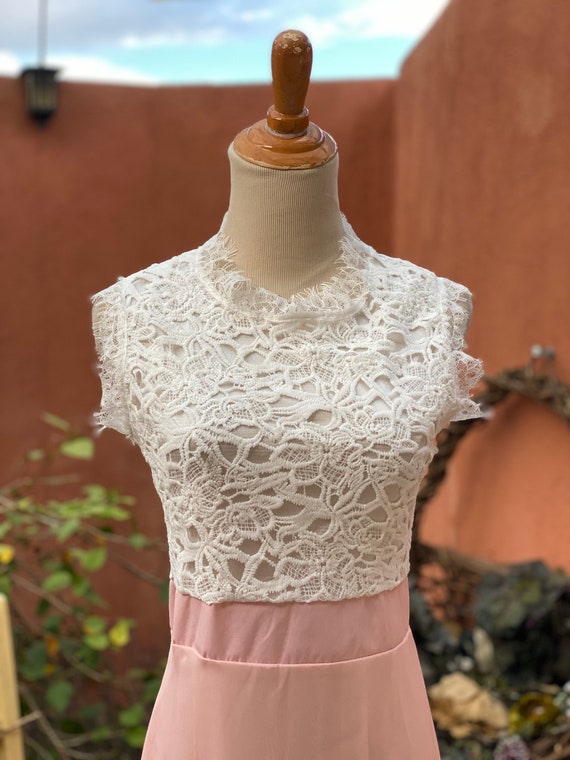 Vintage Sheer Peach-y Pink Lined Maxi White Lace … - image 3