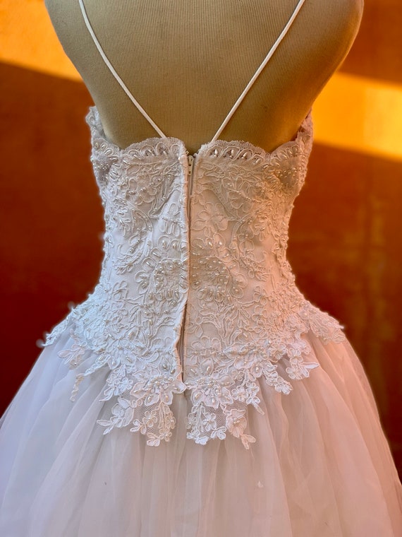 Ilissa Designed By Demetrios Vintage White Weddin… - image 9