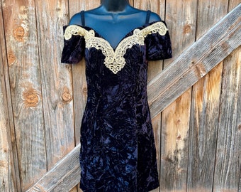 90s Vintage Black Crushed Velvet Dress Off Shoulder Gold Lace Collar By Rampage Size 5
