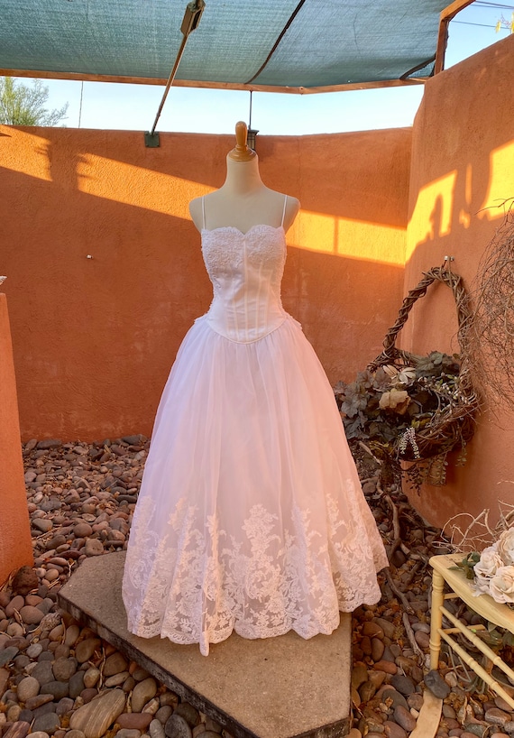 Vintage Ilissa Demetrios Wedding Dresses