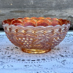 Vintage Imperial Marigold Carnival Glass Small Bowl Grape Pattern Scalloped Edge