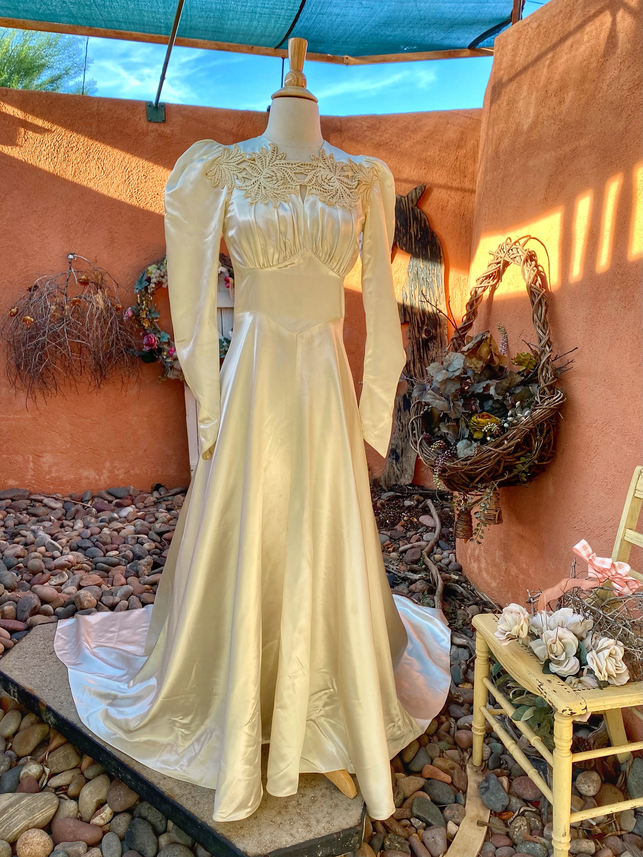liquid satin wedding dress 1930s Ivory Lace Yolk Gown Blossom Vintage vow renewals Dew | Silk Satin Draped