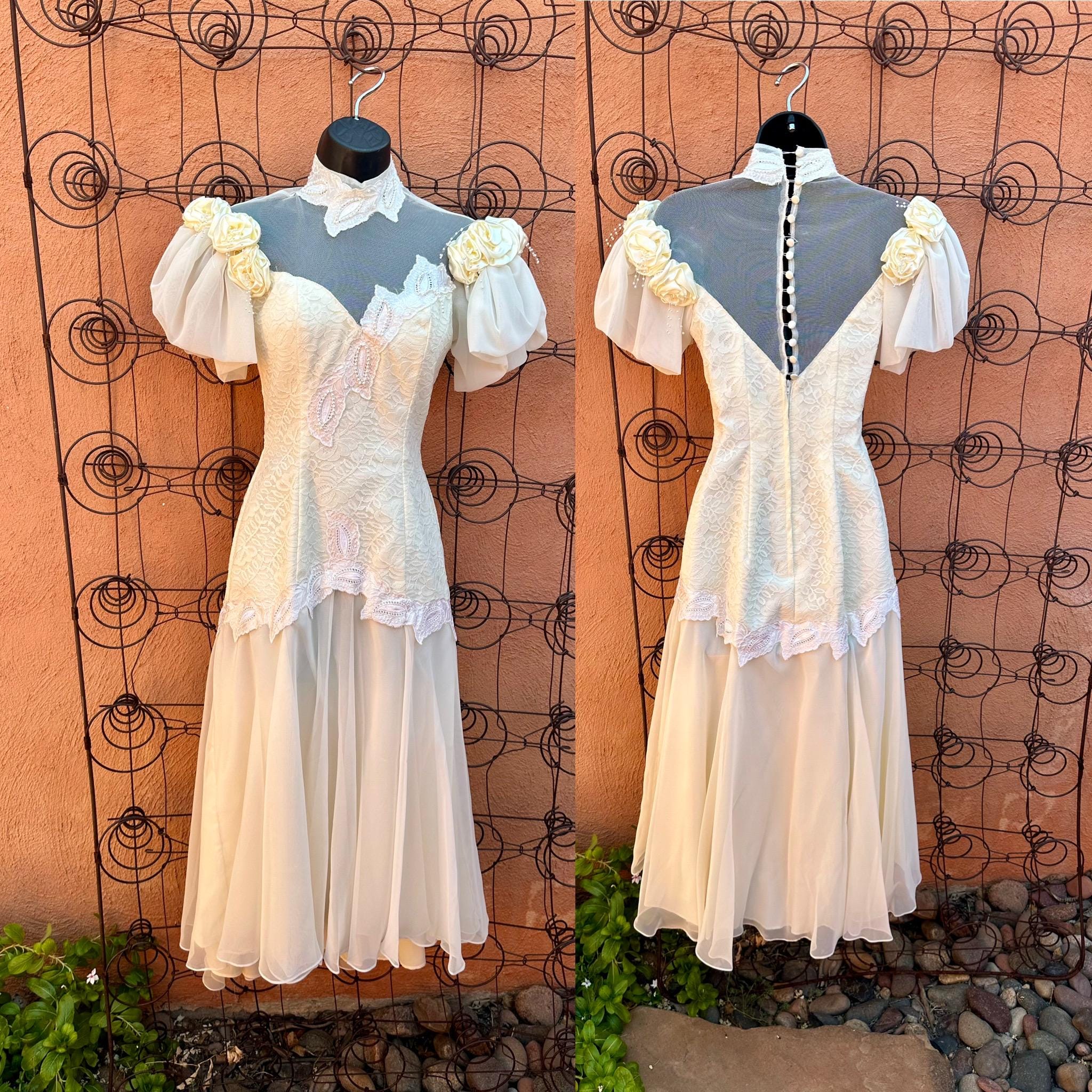 80s Ivory Satin N Lace Wedding Dress by Lizette Creations Size XS