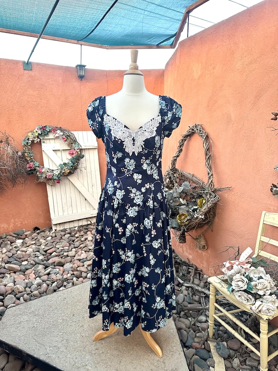 ILGWU Vintage Navy Blue Floral Midi Dress Keyhole… - image 2