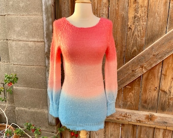 SALE 1970s Vintage Pastel Pink n Blue Ombre Knit Pullover Sweater Size S