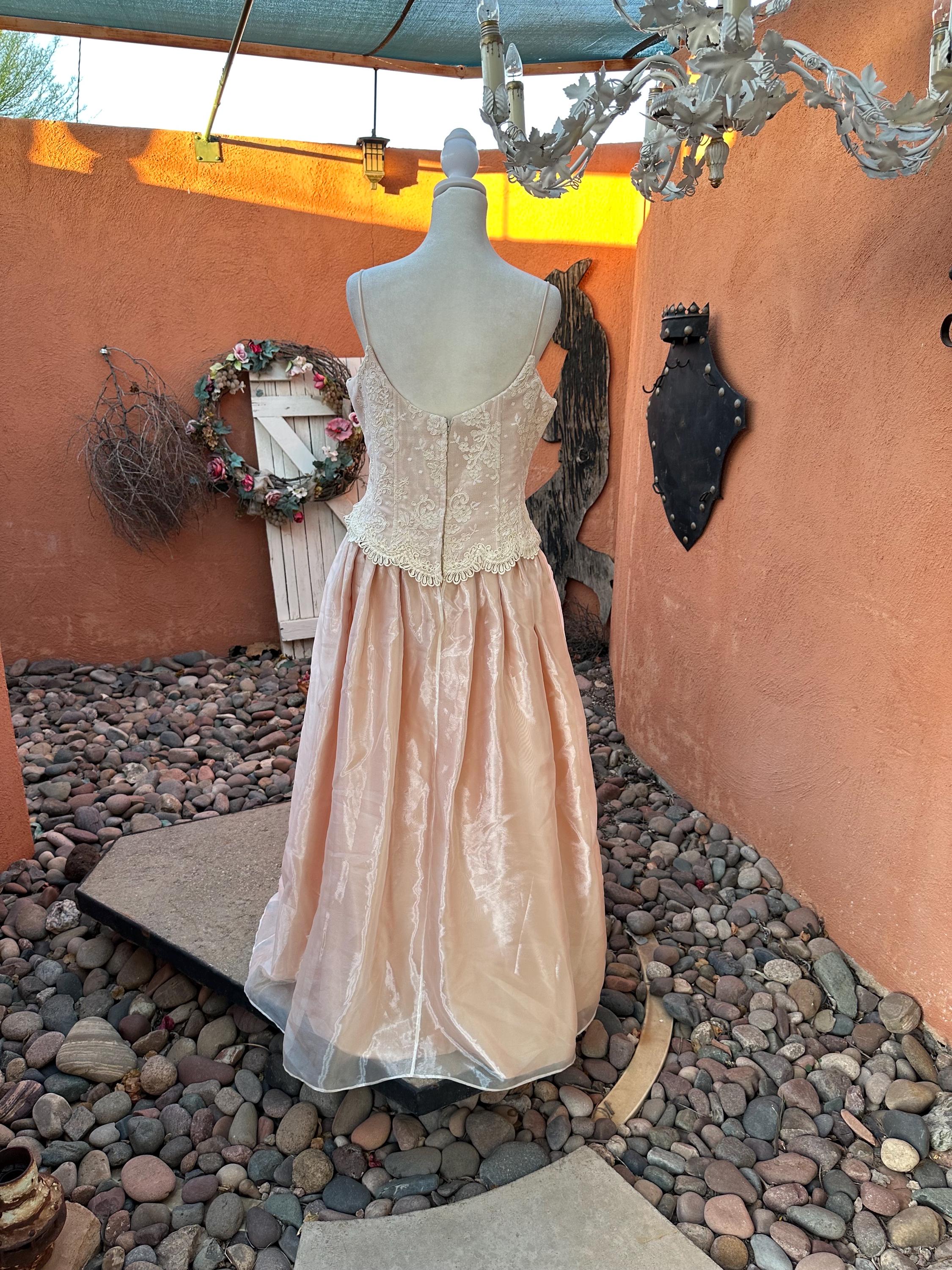 90s Jessica Mcclintock Golden Peach Boned Bodice Fit N Flare Gown
