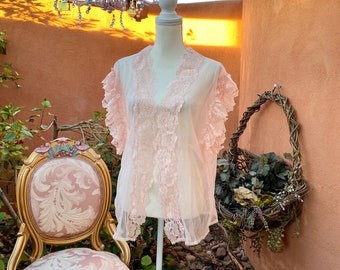 1980s Pink Sheer Lace Trimmed Bed Jacket By Alana Gayle Size M/L