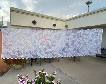 Vintage White Floral Scrolls Lace Tablecloth Scalloped Border LARGE 144" X 40"