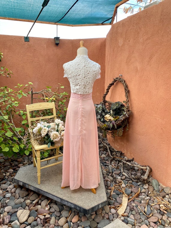 Vintage Sheer Peach-y Pink Lined Maxi White Lace … - image 5