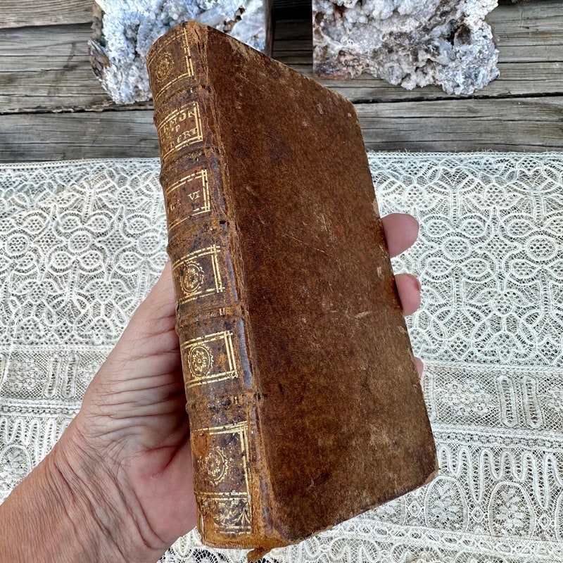 SofiasCobwebMuseum - Etsy