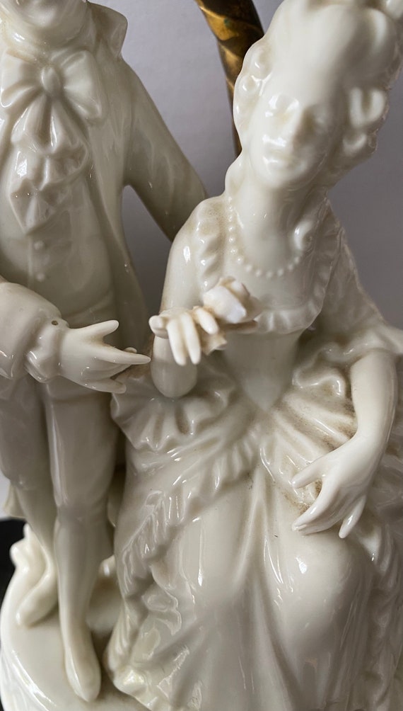 Rippelsdorf窯　1950s ヴィンテージ マリア像 白磁 フィギュリン Vintage Colonial Courting Couple White Porcelain Working Boudoir