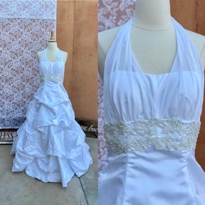 90s Vintage White Strapless Wedding Formal Poufy Ruched Gown By Masquerade Size 9/10