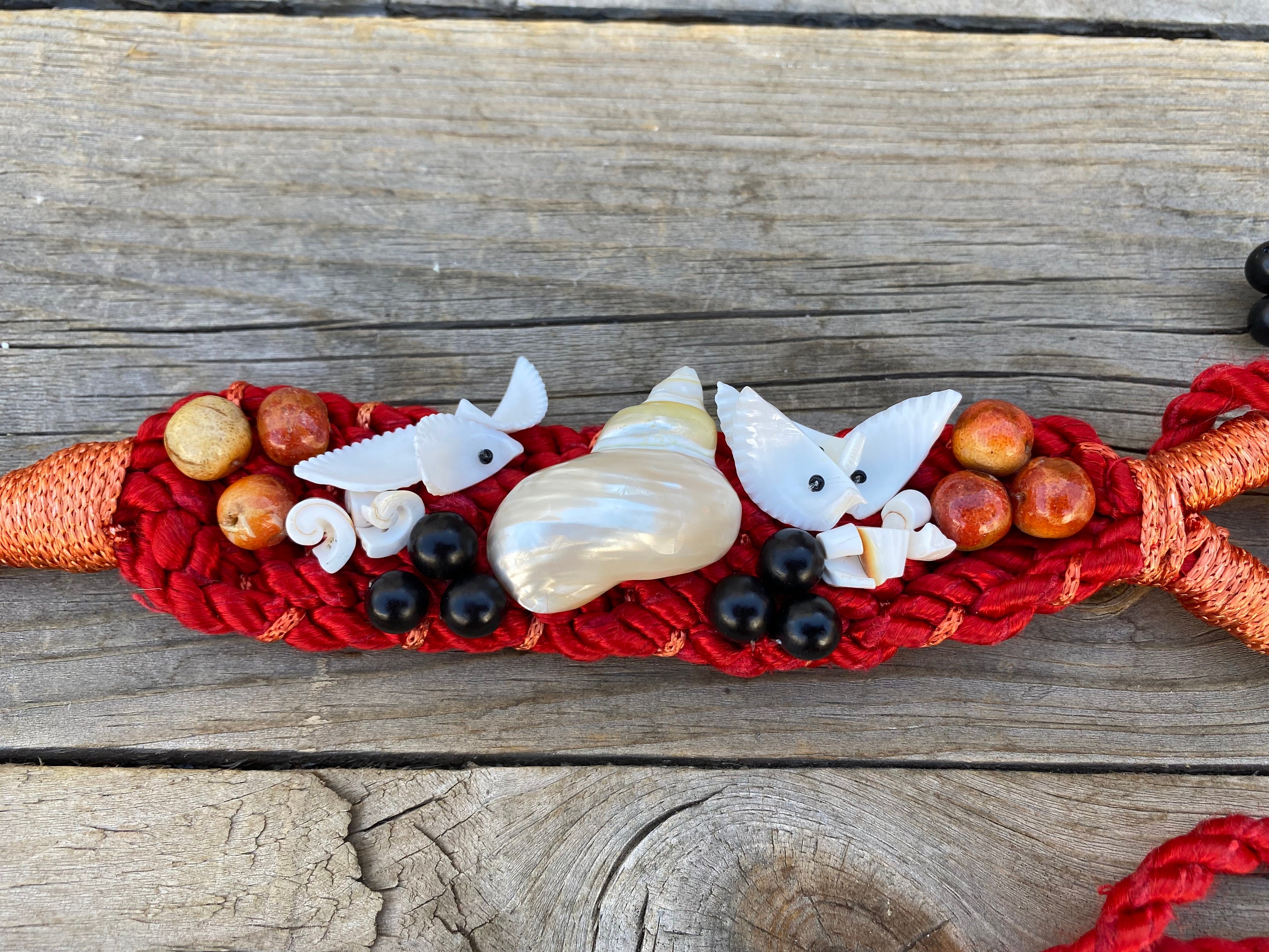 Vintage Seashell Mermaidcore 80’s Cord Belt with Buckle Vintage 80s Sea Shell Belt: Macrame Cord, Mother of Pearl  main image 4