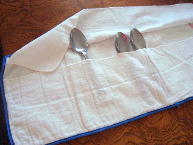 Midcentury Vintage Linen Embroidered Teaspoon Cutlery Holder for 12 Spoons