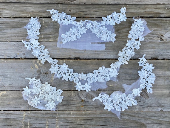 1960s White Daisy Lace Wedding Dress Remnants 4 Large Pieces for Repurpose  - Etsy