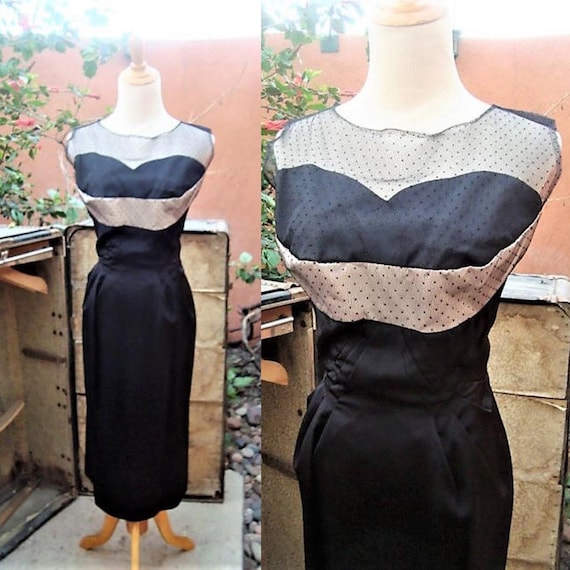 1950s Mid Century Black Sweetheart Illusion Neckli