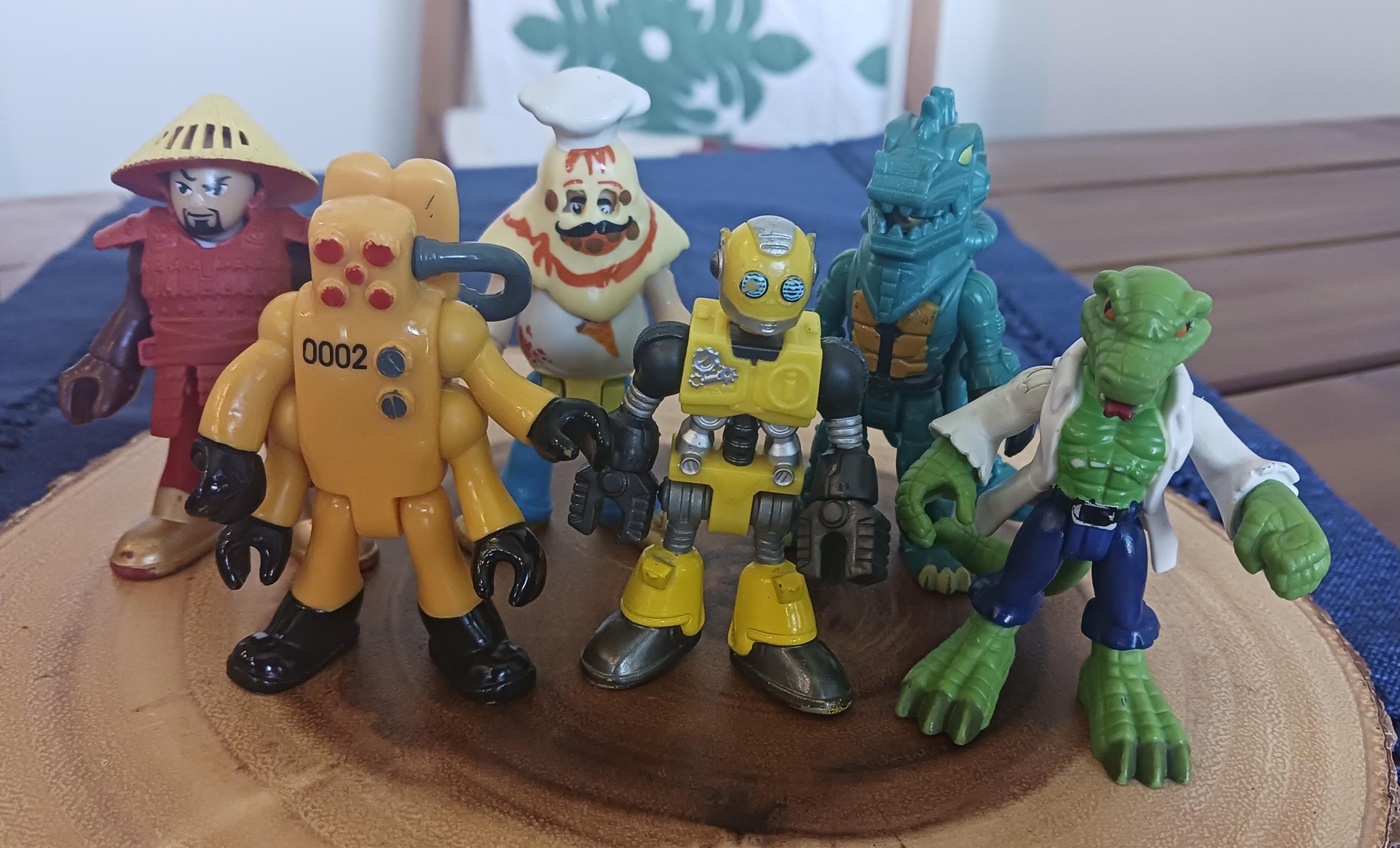 Imaginext Set of 6 Assorted Figures  include The Lizard Marvel and Monsters Inc CDA Agent