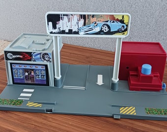 Hot wheels town set on sale