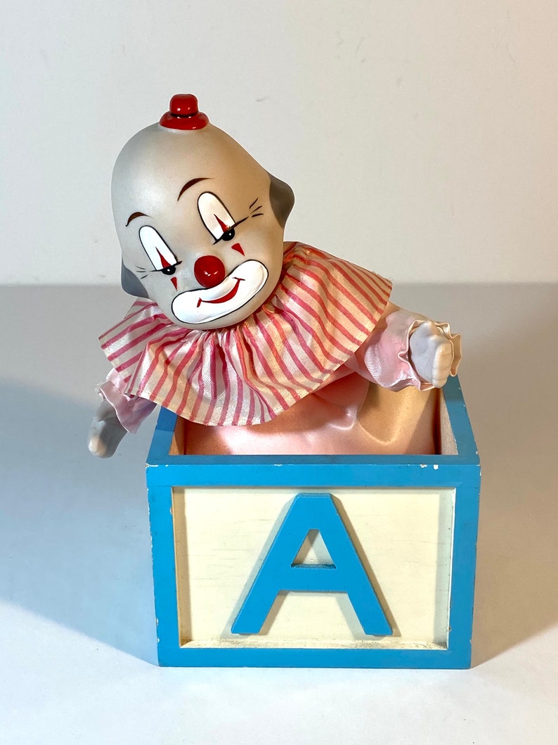 Vintage Hand Painted Porcelain Moveable Clown Music Box