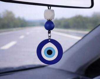 Houten boze oog achteruitkijkspiegel bedel: cadeau nieuwe bestuurder
