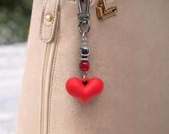 Bijou de Sac Coeur Rouge Perle Hematite Noire - Décoration sac