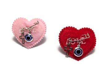 Evil eye heart safety pins, baby shower favors, Christening, baby girl gift