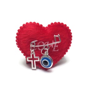 Evil eye heart safety pins, baby shower favors, Christening, baby girl gift