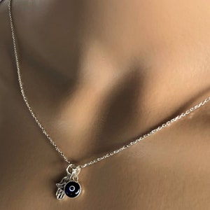 Evil eye hamsa hand necklace image 1