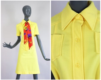 60s Dagger Collar Mod Dress + Flower Power Print Scarf + Belt 1960s Sunny Yellow Sheath Scooter Retro Groovy Polyester Knit Ascot Tie Large