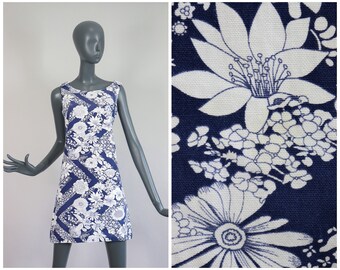 1960s Flower Print Mini Dress 60s Cotton Short Summer Shift Sheath Mod Floral Navy Blue Beach Hawaiian Sleeveless Extra Small XS