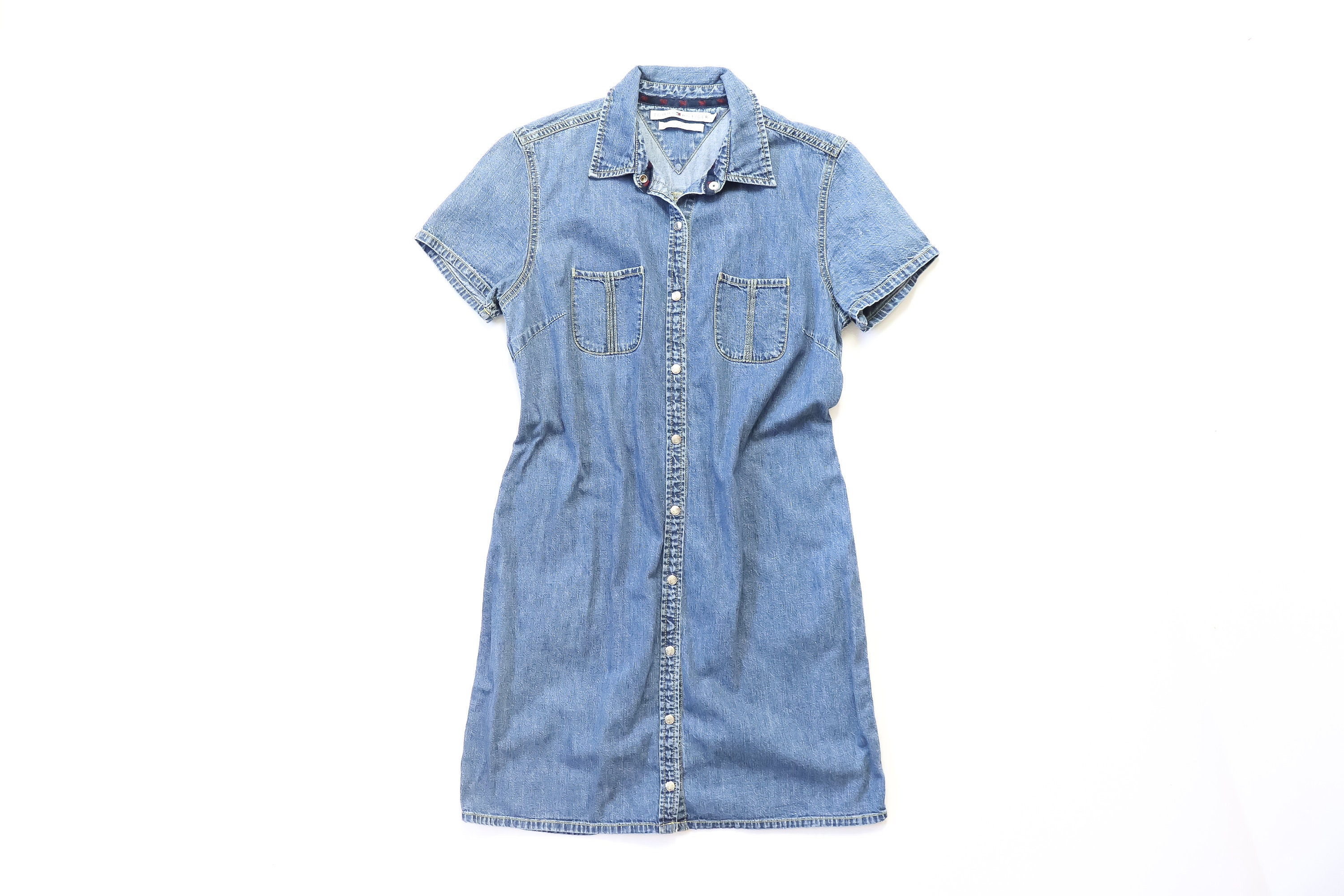 海外最新 トミー ジーンズ Tommy Jeans レディース ワンピース デニム ミニ丈 ワンピース ドレス Short Denim Dungaree Mini Dress In White 100 本物保証 Ieem In