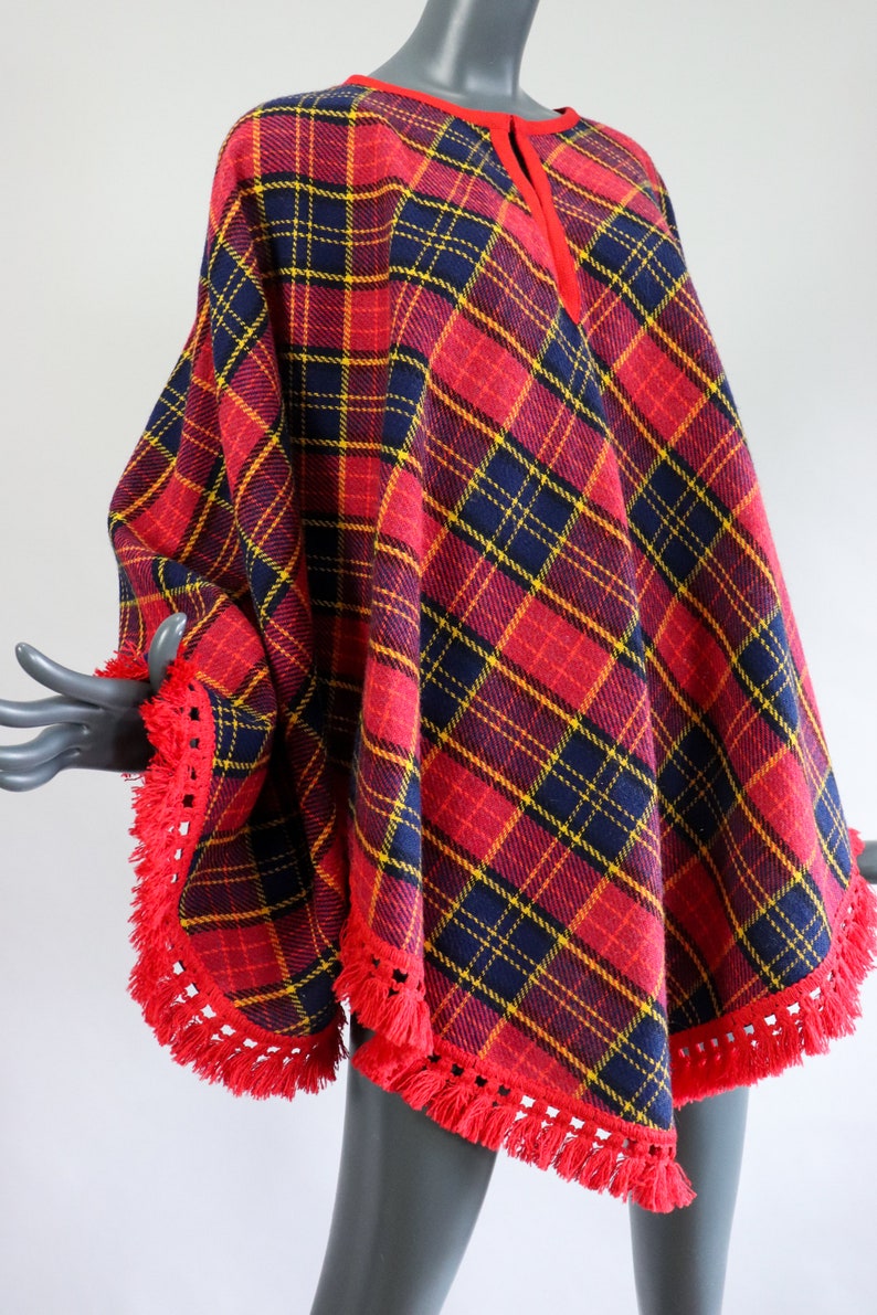 70s Plaid Wool Fringe Cape 60s Poncho 1960s Mod Jacket 1970s Groovy Coat Shawl Hippie Retro Navy Red Keyhole 1960s Mini Dress Open Size