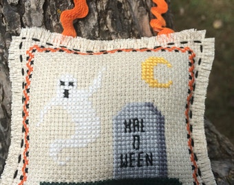 Fantasma de Hal-O-Ween punto de Cruz Halloween adorno