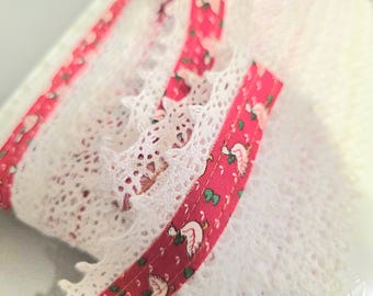 Vintage Lace Trim Geese Red Crochet Picot Lace Handmade Red White and Green Goose Vintage Fabric Crochet Lace Silly Goose Fabric