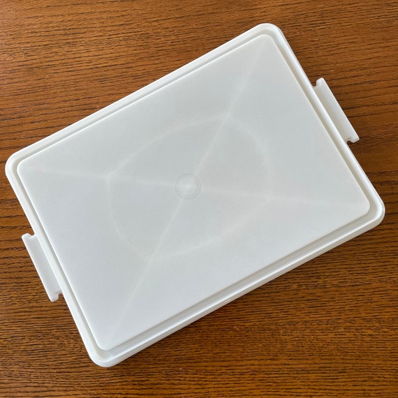 White Tupperware Sheet Cake Base Fresh and Fancy Replacement Sheet Cake  Carrier Base Item 622 