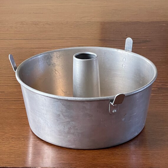 Aluminum Mirro Angel Food Cake Pan tube Pan or Bunt Pan Etsy