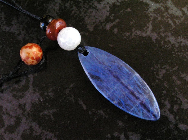 Kyanite Free Form Leaf Shaped Pendant Necklace with Dragon Vein Agate, Red and Black Agate, and Old Jade Beads image 2