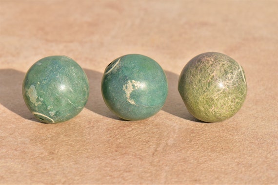Vintage 25mm Grey Green Jade Round Beads - Three 3 Piece 25 mm Round Jade Bead Set Il_570xn