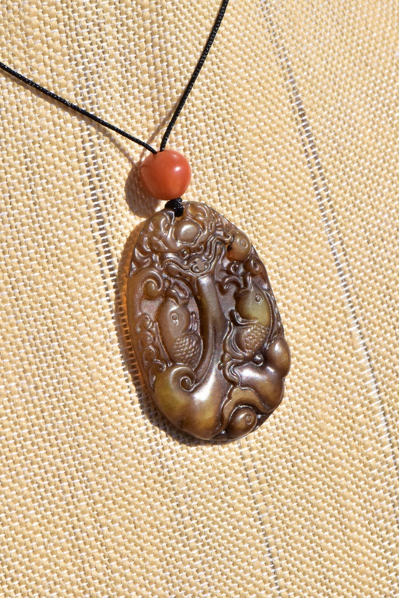 Vintage Jade Mythical Two Fish and Sea God Pendant Necklace with Vintage Jade Beads image 7