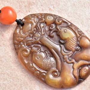 Vintage Jade Mythical Two Fish and Sea God Pendant Necklace with Vintage Jade Beads image 3